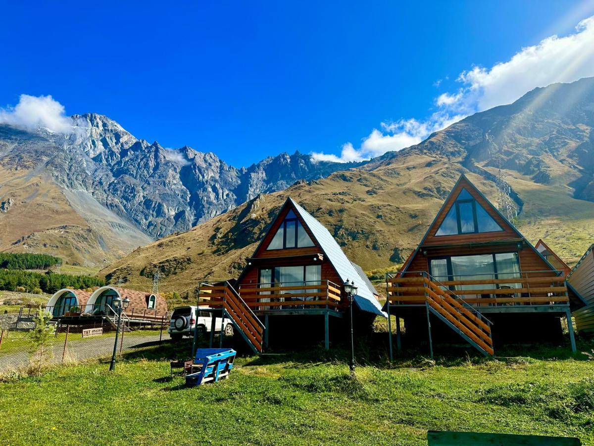 T&T Cottage Kazbegi Eksteriør billede